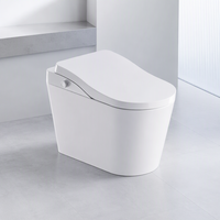 WC intelligent moderne pour maison connectée avec bidet, couvercle à ouverture automatique, siège chauffant, chasse d'eau automatique et télécommande