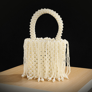 Nuevo Bolso de Mano de Perlas <span class=keywords><strong>para</strong></span> Mujer, <span class=keywords><strong>para</strong></span> Salidas, Fiestas y Reuniones, un Bolso de Borlas con Cuentas Hecho a Mano de Estilo Europeo y Americano - Product Image 1