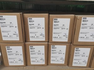SITRANS LR110 7ML5310 Radar de niveau sans contact 6 GHz Précision 5 mm Portée 15 m Polypropylène pour usage industriel - Product Image 2