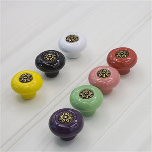 <span class=keywords><strong>Poignée</strong></span> décorative colorée ronde en céramique bouton <span class=keywords><strong>de</strong></span> <span class=keywords><strong>porte</strong></span> en <span class=keywords><strong>porcelaine</strong></span> vente en gros - Product Image 4
