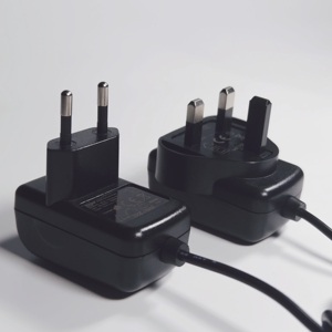 <span class=keywords><strong>Ac</strong></span>/DC Power <span class=keywords><strong>adapter</strong></span> 5V2A cho huyết áp màn hình tường cung cấp điện chúng tôi/EU/AU/UK cắm 100-240V PC ABS Vật liệu Plug-in - Product Image 2