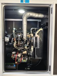 Groupe électrogène diesel silencieux 50 kVA, générateur <span class=keywords><strong>électrique</strong></span> <span class=keywords><strong>triphasé</strong></span> 40 kW, contrôleur Smartgen/Deepsea, 50 Hz, Guangzhou - Product Image 3