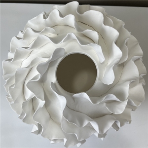 Jarrón de Cerámica Blanco Hecho a Mano, Diseño Nórdico Único, Decoración para el Hogar, Color Personalizable, para Sala de Estar o Bodas - Product Image 4