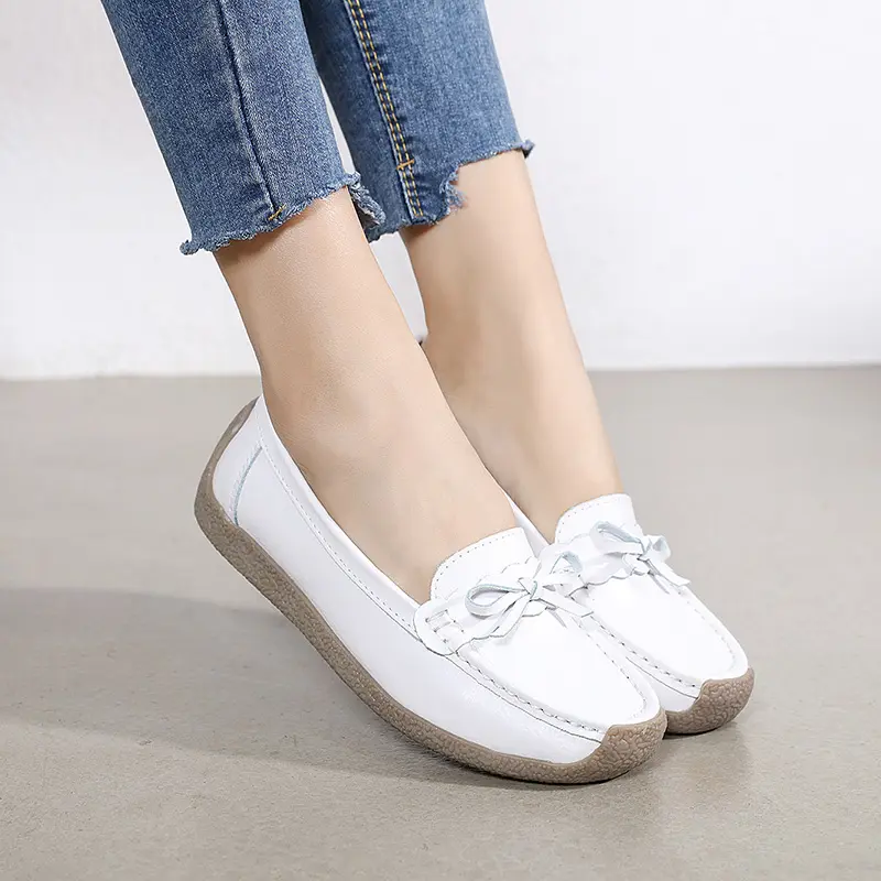 Wholesale High Quality Ladies Soft Comfort Genuine Leather Flat Heel Casual Fashion Flats Women Summer Mocassin Loafers Shoes