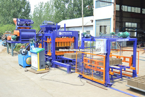 Machine à blocs creux en <span class=keywords><strong>ciment</strong></span> QT10-15, ligne de production de blocs hydrauliques entièrement automatique, machine à fabriquer des blocs creux en béton - Product Image 3