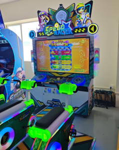 Máquina de Juego de Carreras de Bicicletas de Velocidad que Funciona con Monedas |   Equipo de Juego de Simulador Deportivo para Parque de Atracciones Interior para 3 Jugadores - Product Image 3