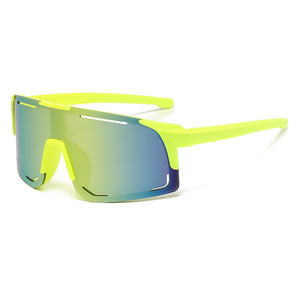 Children's Outdoor Cycling Sunglasses <b>Large</b> <b>Frame</b> UV400 PC Material Unisex Fashionable Sport Travel Use - Product Image 1