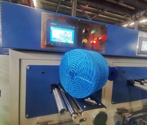 Bobine d'enroulement de bobine en plastique faisant la machine/<span class=keywords><strong>enrouleur</strong></span> de <span class=keywords><strong>corde</strong></span>/<span class=keywords><strong>enrouleur</strong></span> de bobine de <span class=keywords><strong>corde</strong></span> électrique - Product Image 1