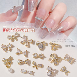 Novedad en Arte de <span class=keywords><strong>Uñas</strong></span>: Lazo Dorado con Circones, Joyería para <span class=keywords><strong>Uñas</strong></span> con Preservación del Color, Oro Real, Diamante Triangular Tridimensional - Product Image 2