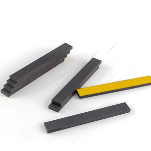 Tira magnética de dos caras personalizable Material de imán de elevación de imán de goma suave irrompible del fabricante de China - Product Image 1