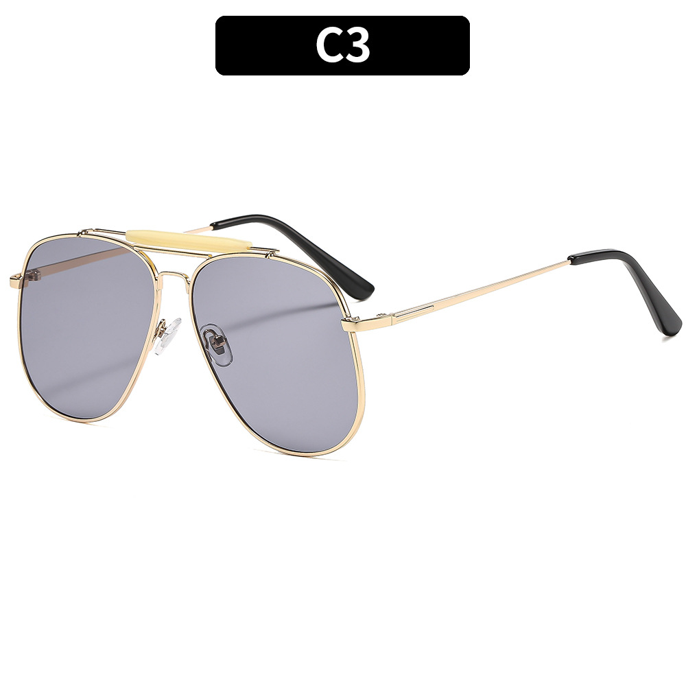 C3