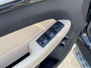 Usato 2024 Mercedes-Benz GLS 450 4MATIC Guida a Sinistra Sedili in Pelle Telecamera Posteriore Touchscreen 75001-100000 Miglia - Product Image 6