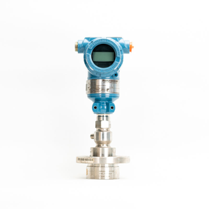 Manómetro Rosemount 3051TG 100% Original con Brida de Acero Inoxidable 4-20mA HART ATEX SIL2 en Stock - Product Image 1