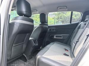 Auto Usado en Venta, Citroën <span class=keywords><strong>C5</strong></span> Aircross 360THP <span class=keywords><strong>2023</strong></span>, SUV Usado con Volante a la Izquierda, Gasolina, Automático, 175hp, Excelente Estado - Product Image 4