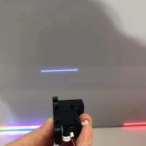 Nuevo Módulo Láser de Línea Uniforme 405nm 10mW-100mW 12VDC con Modulación TTL y Analógica para Visión Artificial y Escaneo 3D - Product Image 1