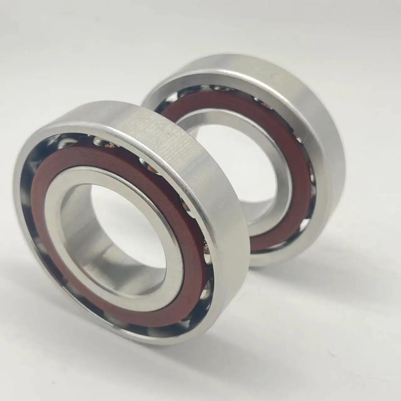 Manufacturer's 304 stainless steel angular contact ball bearing SS7026AC