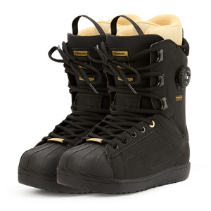Bottes de snowboard tendance antidérapantes à lacets de style freestyle - Product Image 1