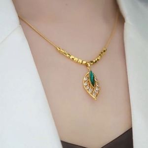 Collares de Moda con Cadena de Eslabones Chapados en Oro y Colgante de Hojas de Circonita para Mujer, Collar de Cuentas Pequeñas, Accesorios de Joyería - Product Image 5