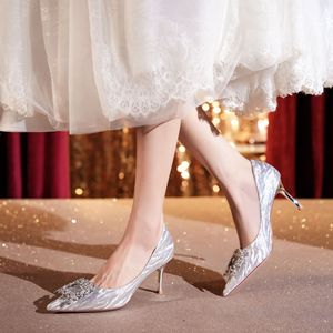 Escarpins tendance à imprimés animaux scintillants, à bout pointu et talon aiguille, avec décoration en strass, pour femme - Product Image 4