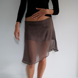 Falda Midi de Gasa Transpirable para Mujer, Diseño Asimétrico, Color Sólido, Forrada, Casual, con Diseño de Capas, para Verano - Product Image 2