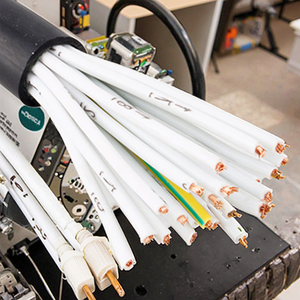 สายควบคุม22awg ตัวนำหลายแกนทำจากทองแดงแท้ PVC ขนาด0.5 ~ 10ตารางมิลลิเมตรสายเคเบิลแบบกำหนดเองสำหรับหุ่นยนต์ ai อิเล็กทรอนิกส์ - Product Image 3