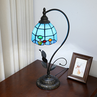 Lampe de chevet créative européenne et américaine, lampe de table pour chambre à coucher, décoration de jardin méditerranéen, petite lampe de table exquise et mignonne