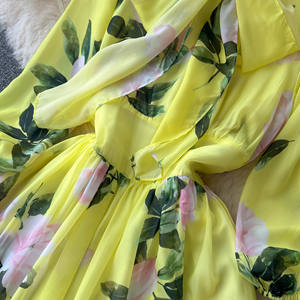 Fiocco personalizzato in vita mostra un vestito stampato in <span class=keywords><strong>Chiffon</strong></span> floreale Super <span class=keywords><strong>giallo</strong></span> sottile da donna - Product Image 3