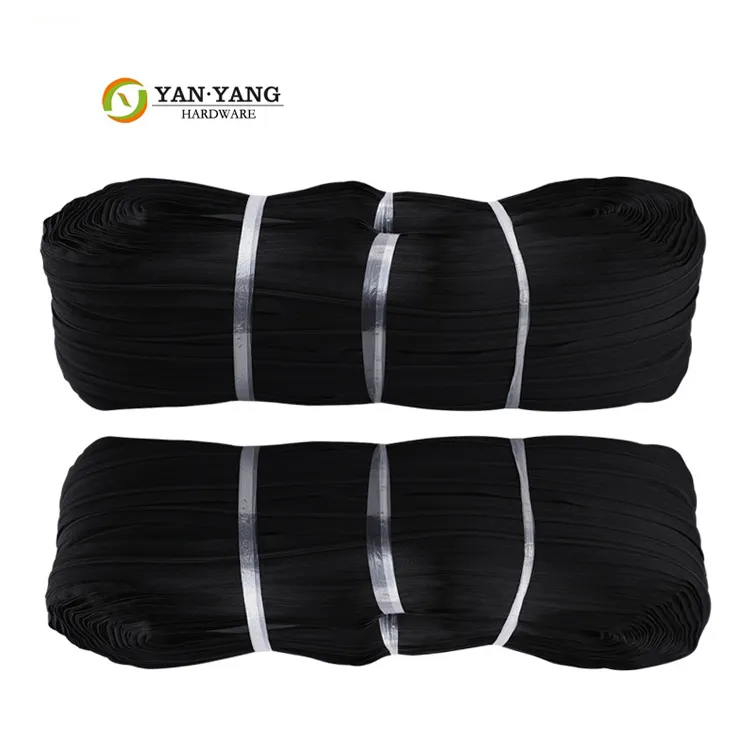 Yanyang Factory Sale Nylon No.5 Zipper By The Yard Coil Zipper Long Chain Nylon Zipper In Roll