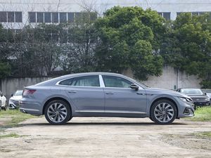 Volkswagen CC 2024 de Segunda <span class=keywords><strong>Mano</strong></span>, Auto Automático Económico de China con Motor de Gasolina, Producto Usado - Product Image 4