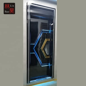 Puerta moderna de acero inoxidable KTV con manija de media luna, superficie acabada de aislamiento acústico iluminado en oro negro, fuertemente insonorizada - Product Image 4