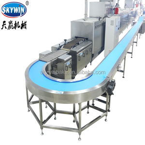 Machine automatique de fabrication de biscuits mous et durs à la crème et au soda <span class=keywords><strong>Prix</strong></span> de la ligne de production de biscuits d'ours - Product Image 3