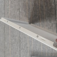 Vente directe usine – Plaques de plafond en aluminium de qualité supérieure, attrayantes, ignifuges et isolantes thermiquement pour centres commerciaux et gymnases 60x60