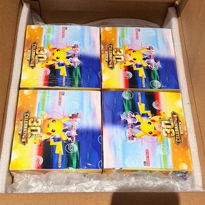 Oferta Especial: Juego de Cartas Coleccionables <span class=keywords><strong>Pika</strong></span> Holo en Caja Dorada, Edición China del 30 Aniversario de PQ, <span class=keywords><strong>Juegos</strong></span> de Mesa al por Mayor - Product Image 1