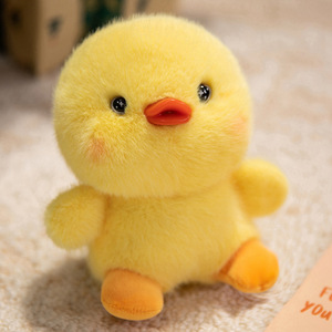 Peluche JM Aurora Palm Pals Betsy la Poussinette, Peluche Jaune Personnalisée, Jouet en Peluche Canard de Fête, Peluche Mignonne et Moelleuse, Poupée Animaux de la Ferme - Product Image 6