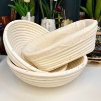 Panier de levage du pain en rotin tressé rond, design moderne et minimaliste, ustensile de pâtisserie domestique, avec tissu de levage de la pâte