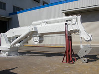 Grues à portique à conteneurs portuaires industrielles et solutions de levage marines-Grues à flèche articulée et à quai flottant