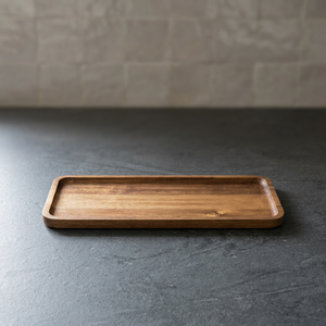 Bandeja de Servir Hecha a Mano de Madera de Acacia Real, Duradera, con Recubrimiento en Polvo, Diseño Floral con Estampado Animal, Ecológica, Apta para Lavavajillas y Microondas - Product Image 1