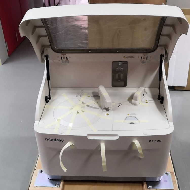 Equipo de laboratorio clínico Mindray Ast / Alp Prueba de función hepática Analizador de química Mindray BS 120