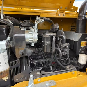 Excavatrice sur chenilles hydraulique Komatsu PC70 56 55 60 78 d'occasion, comme neuve - Product Image 6