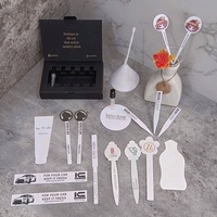 Testeur d'échantillons de parfum personnalisé 1ml 2ml 8pc 9pc 10pc Ensemble de découverte de flacons Boîte en papier noir avec feuille d'or