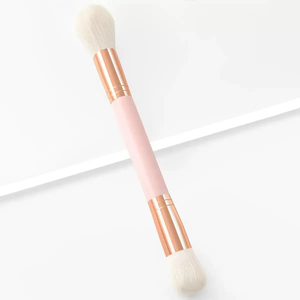 Pennello Doppio Lato Rosa <span class=keywords><strong>per</strong></span> Contorno e Blush, Manico <span class=keywords><strong>in</strong></span> Legno, Pennello Angolato <span class=keywords><strong>per</strong></span> Blush Cremoso, Pennello di Bellezza <span class=keywords><strong>per</strong></span> Blush - Product Image 5