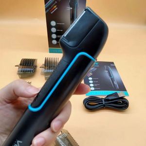 Tagliacapelli Vgr V-602 Impermeabile IPX6 con Manico Estensibile, Rifinitore Professionale per Peli del Corpo con Luce Integrata - Product Image 6