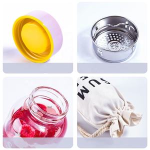 Vente en gros de bouteilles d'eau rondes étanches portables à large ouverture avec passoire et infuseur à fruits grand volume - Product Image 4