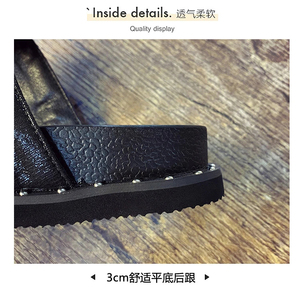 Sandales de plage d'été pour femmes, double bande, chaîne dorée, rivets, tongs rétro, grandes tailles - Product Image 2