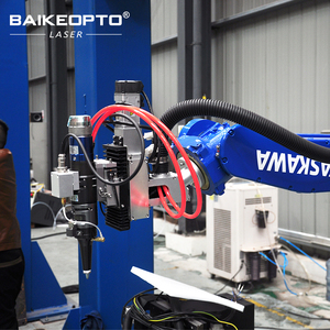 Machine de découpe laser 3D de précision 6000W avec bras robotique Yaskawa à <span class=keywords><strong>6</strong></span> axes, découpeuse laser haute puissance pour métal - Product Image 5