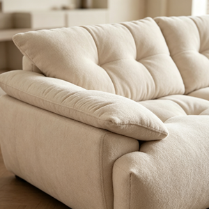 Sofá Moderno de Terciopelo de Tres Plazas con Brazos Redondos y Respaldo Suelto para Sala de Estar - Product Image 2