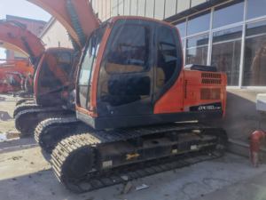 รถขุดตีนตะขาบ Doosan 150LC-7 มือสอง ราคาถูก มีสินค้าพร้อมขาย สภาพดี ใช้งานได้ - Product Image 3