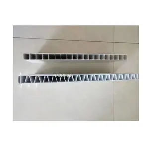 Tấm Hàng Rào PVC Cho Lợn Tấm Rỗng Cho Thiết Bị Trang Trại Lợn