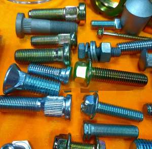 S55 Bay Torx Hex 3/8 avec montage 10X1.25 cannelure M7 écrous <span class=keywords><strong>de</strong></span> <span class=keywords><strong>roue</strong></span> à bride 12.9 et boulon à bride 12 points G20 B58 boulon <span class=keywords><strong>de</strong></span> boulons <span class=keywords><strong>de</strong></span> moteur - Product Image 2