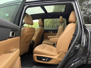 รถยนต์ไฟฟ้า SUV ขนาดกลาง รุ่นปี <span class=keywords><strong>2021</strong></span> แบบ 5 ที่นั่ง ระยะทางวิ่ง 188 กม. กำลัง 200-250 แรงม้า แรงบิด 200-300 นิวตันเมตร <span class=keywords><strong>มือ</strong></span><span class=keywords><strong>สอง</strong></span> พวงมาลัยซ้าย พร้อมระบบช่วยขับขี่ - Product Image 6